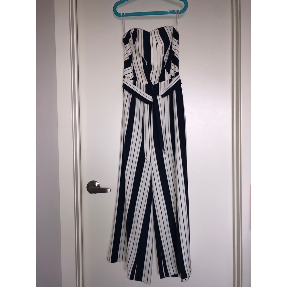 ✨NEW✨ H&M Navy Striped Strapless Jumpsuit - Picture 3 of 8